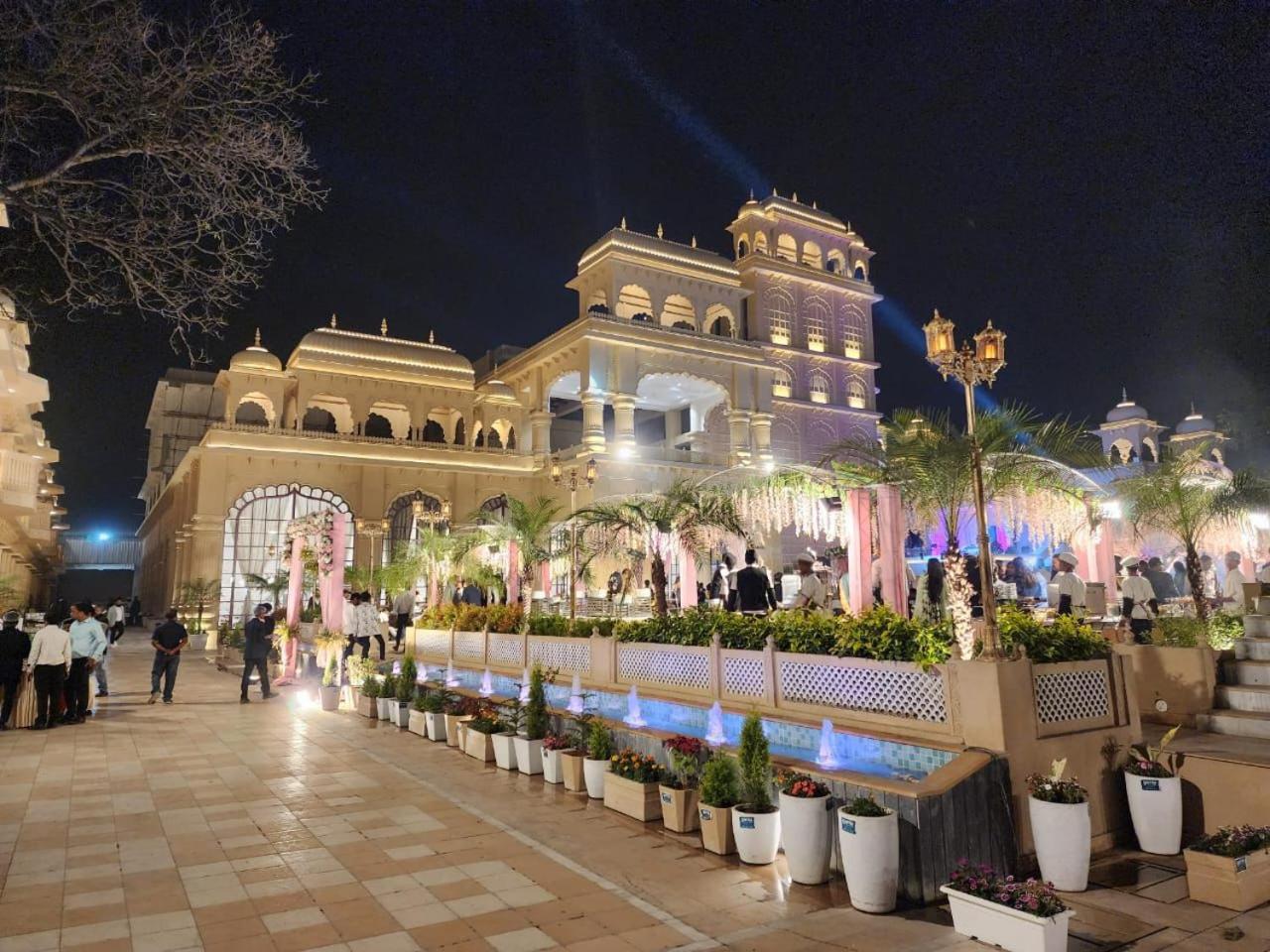 Raj Vilas Resort Dhanbād Eksteriør bilde